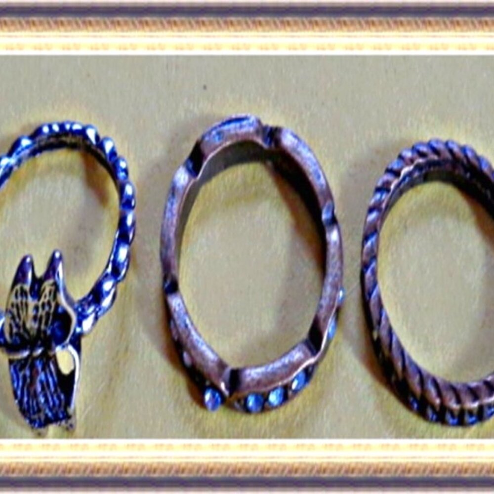 Set Of (3) Vintage / Antique Theme Rings With Butterfly Design & Clear Crystals